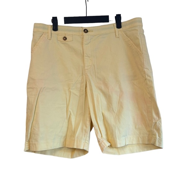LEE COMFORT WOMENS BERMUDA SHORTS - Picture 1 of 3